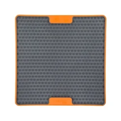 Lickimat Soother Tuff -Günstiges Bellohaus Geschäft lickimat soother tuff rood 197405 0500 none